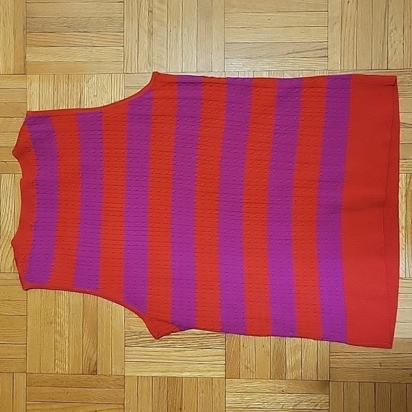 🌟Host Pick🌟 Talbots Fushia and Red Striped Sleeveless Cableknit Tank Top US L - Picture 5 of 9